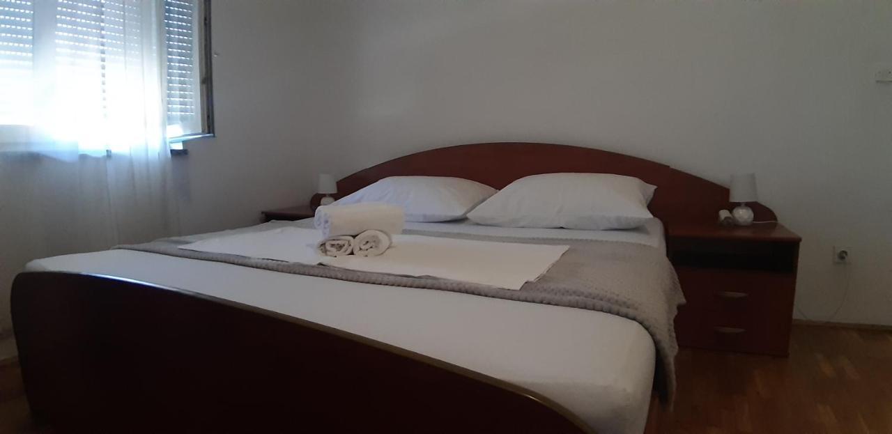 Galovac  Apartment Elena מראה חיצוני תמונה