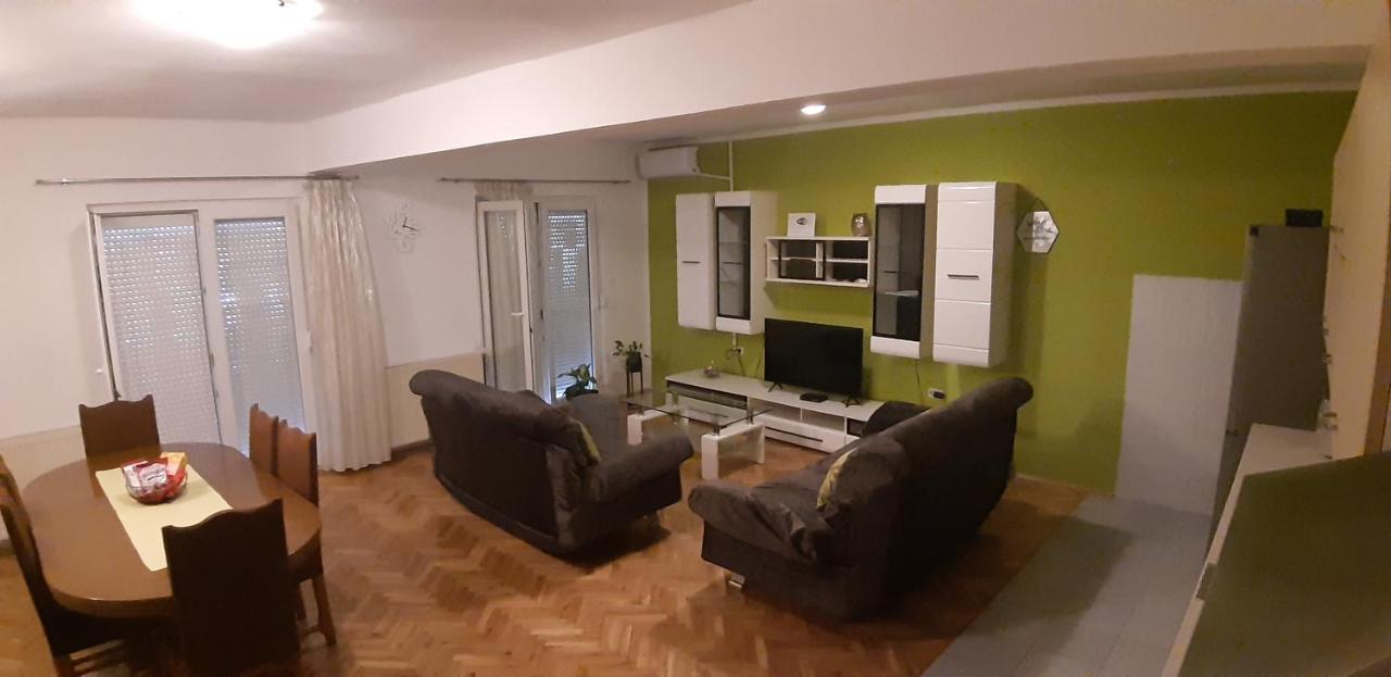 Galovac  Apartment Elena מראה חיצוני תמונה